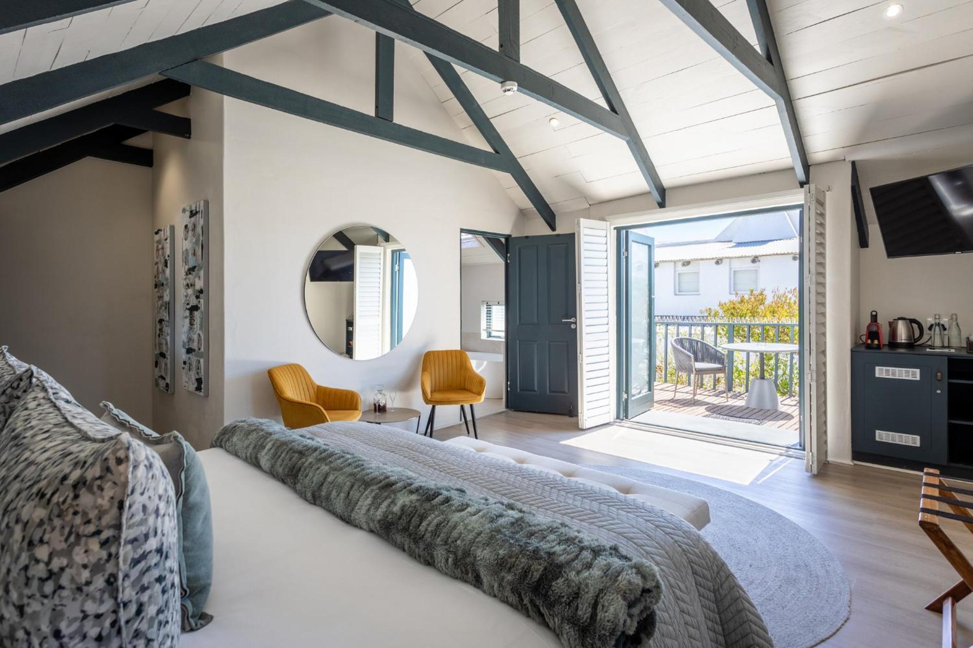 Abalone Hotel & Villas Патерностер Экстерьер фото